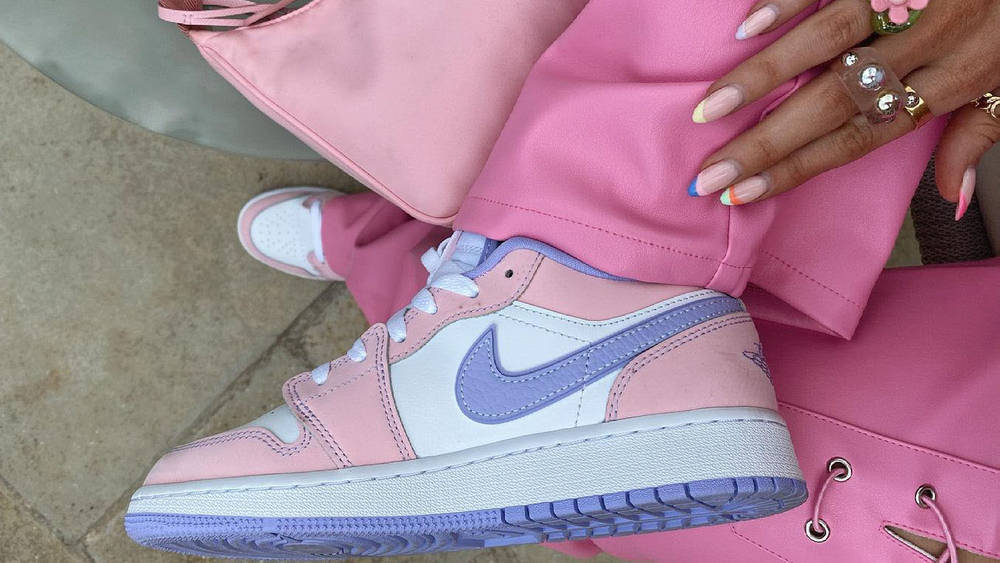 Jordan 1 Low Arctic Punch