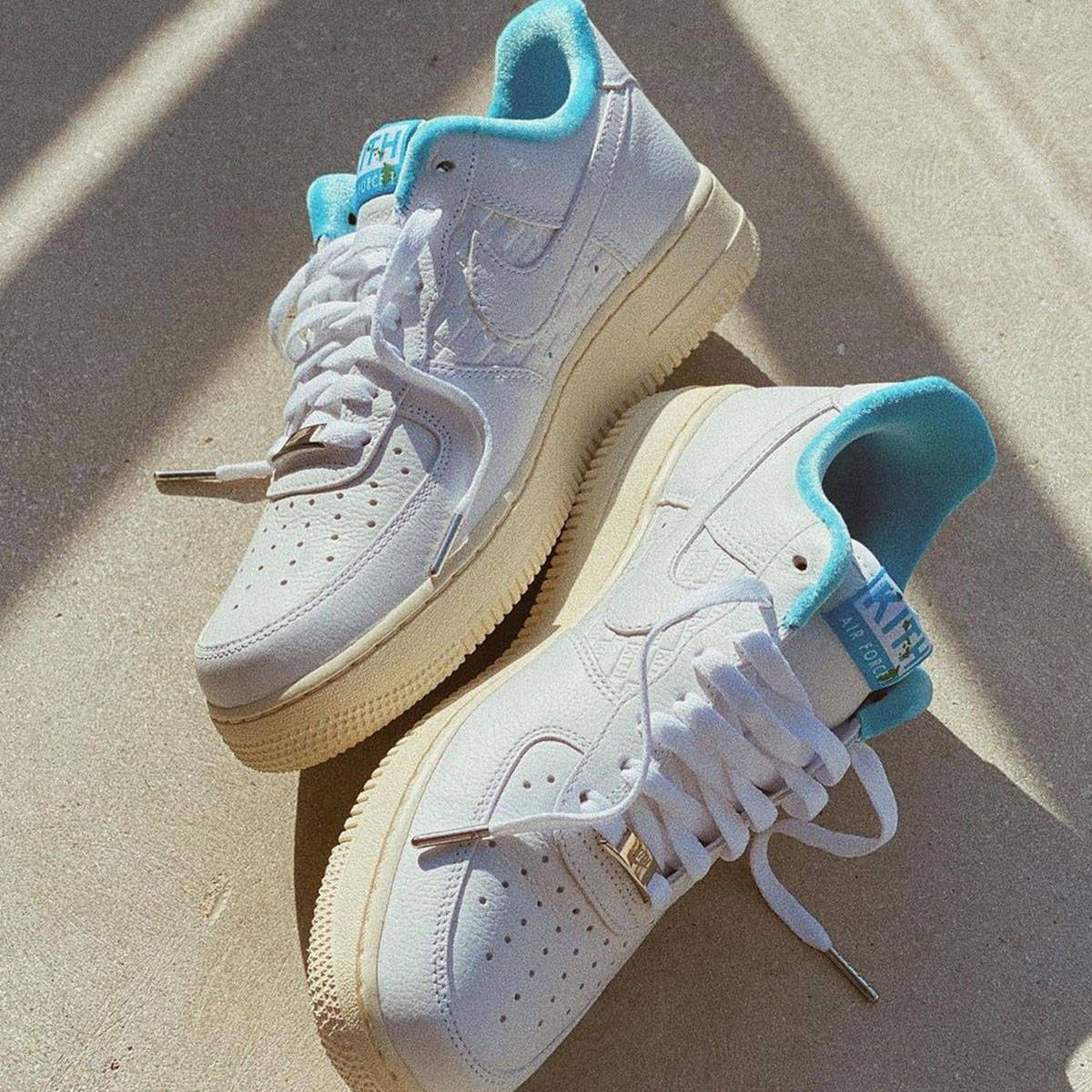 KITH x Nike Air Force 1 Hawaii 2