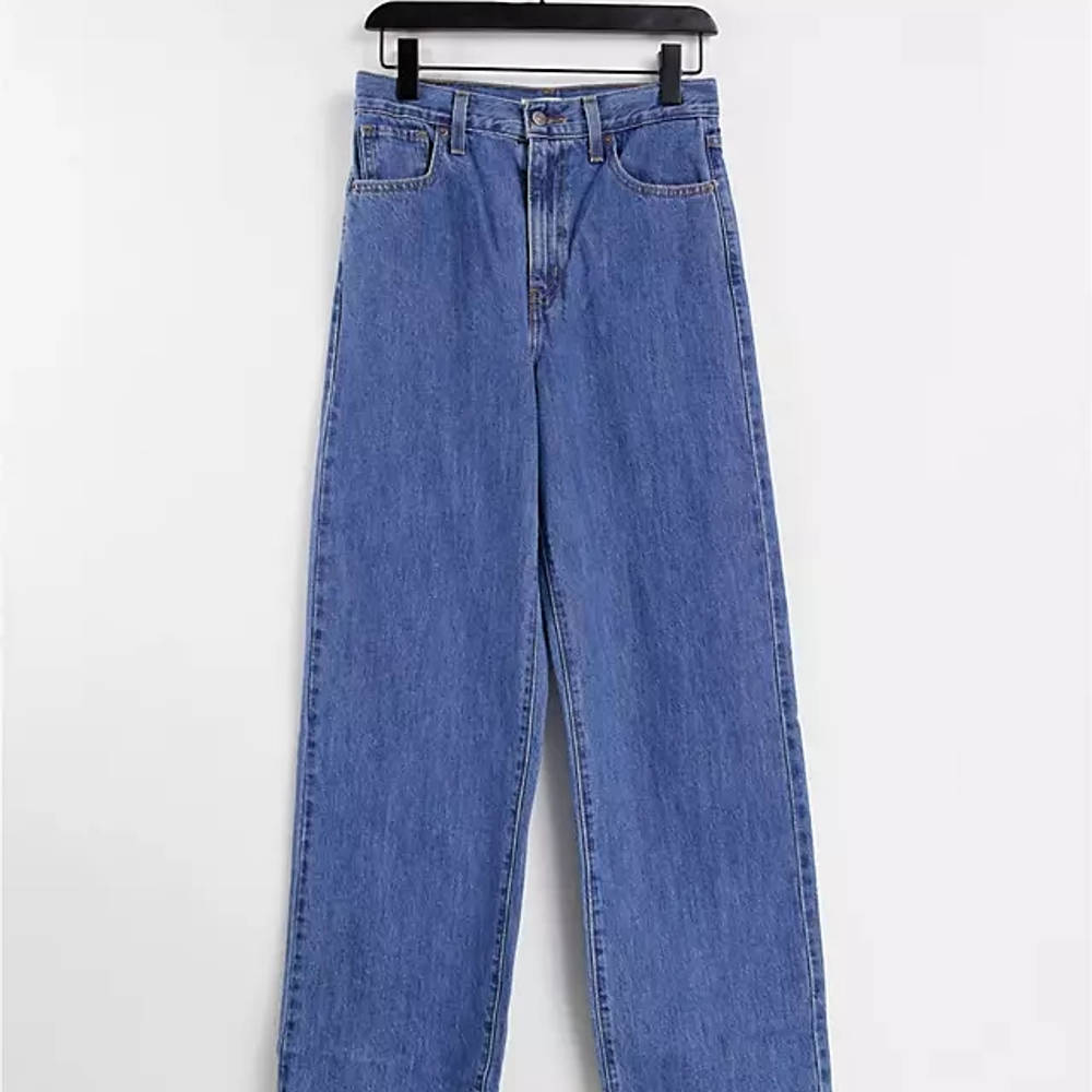Levi's High Waisted Straight Leg Jeans - Charlie Boy | The Sole Supplier