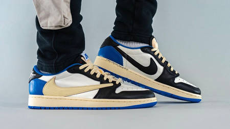 The Travis Scott x fragment design x Air Jordan 1 Low is This Week's Hottest Release! The Travis Scott x fragment design x Air Jordan 1 Low is This Week's Hottest Release!