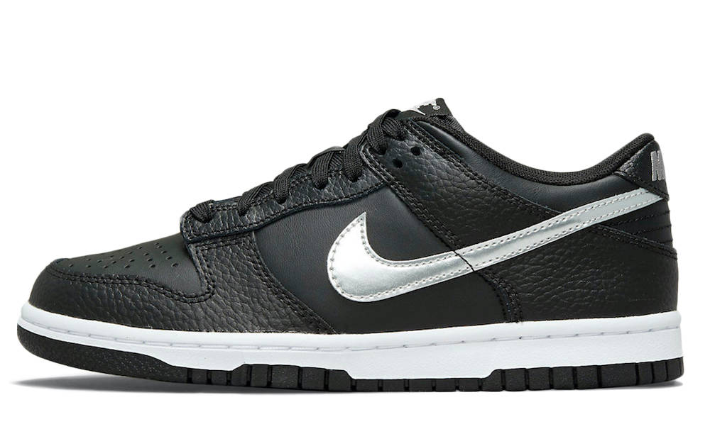 black and silver dunks