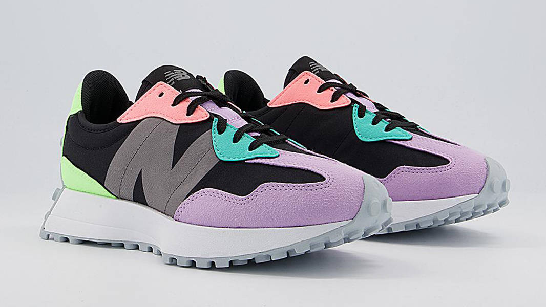 New Balance 327 Black Pastel