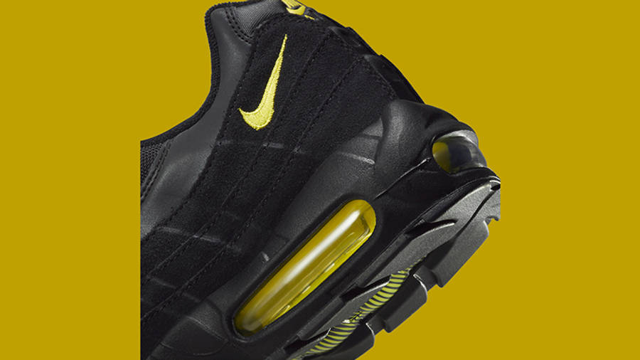 Nike Air Max 95 Black Yellow DO6704-001 Detail 2
