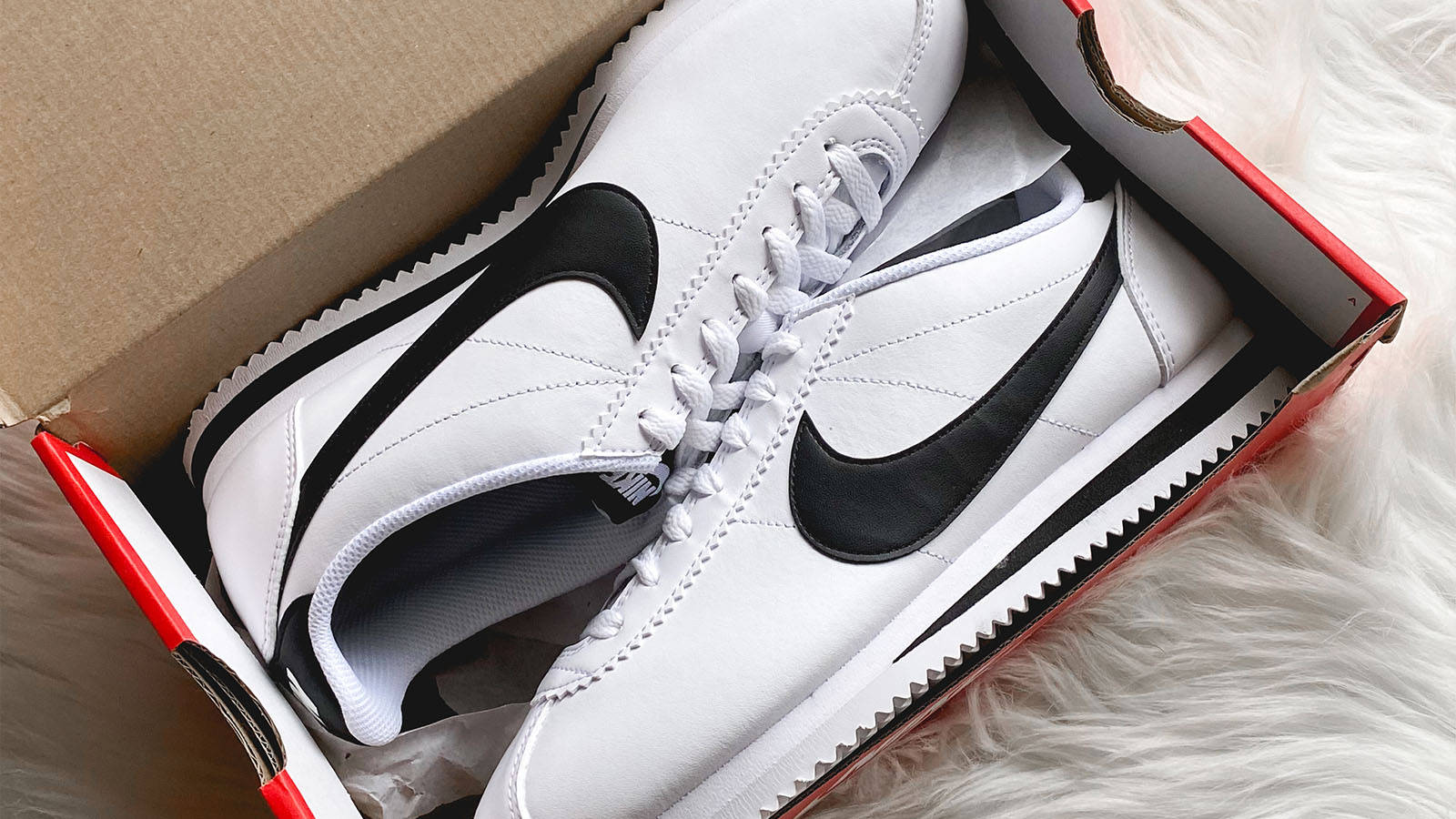 elegante soporte Gimnasia Nike Cortez Sizing: How Do They Fit? | The Sole Supplier