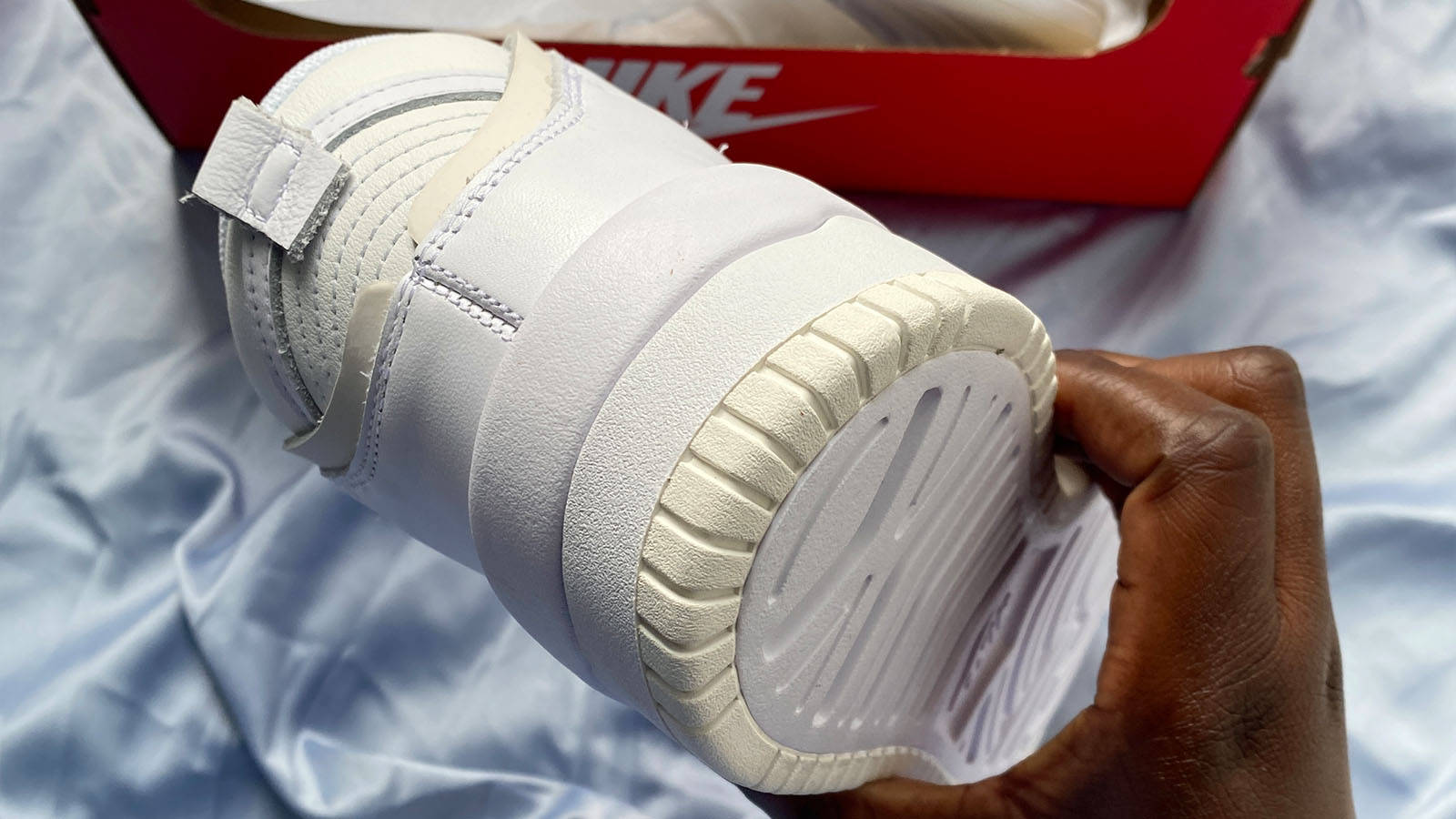 Nike Dunk High Triple White Heel Shot