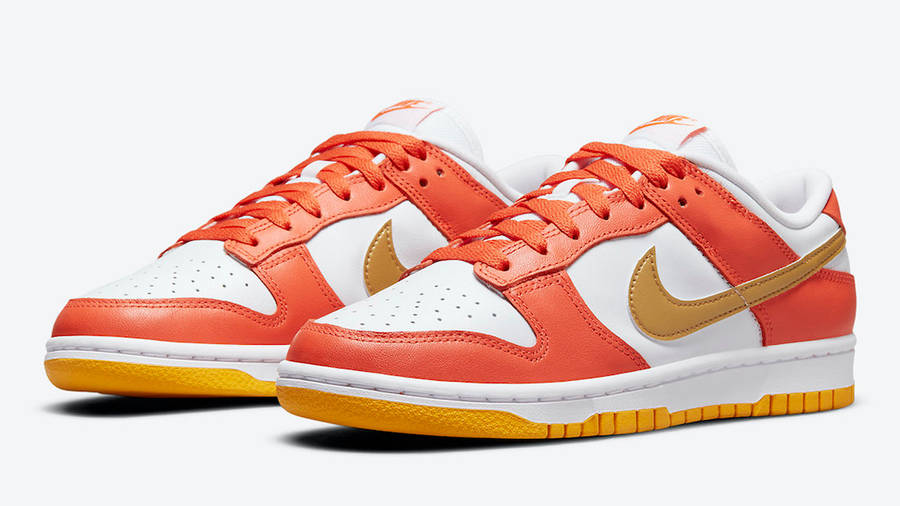 golden orange dunk low