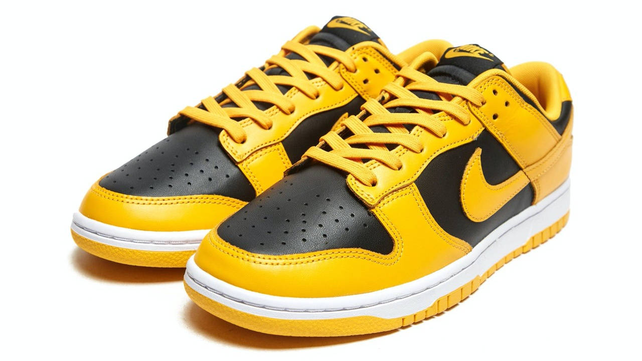 nike dunk low goldenrod 2