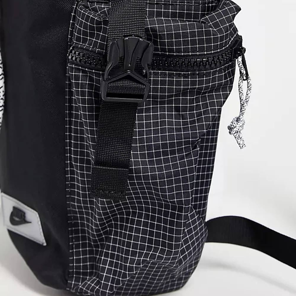 Nike Heritage Backpack Black Detail