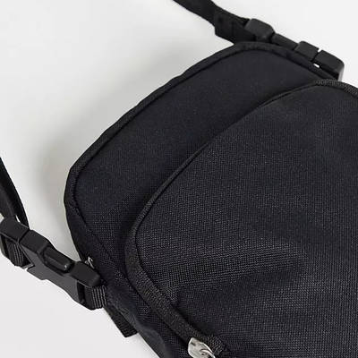 Nike Heritage Crossbody Bag Black Detail