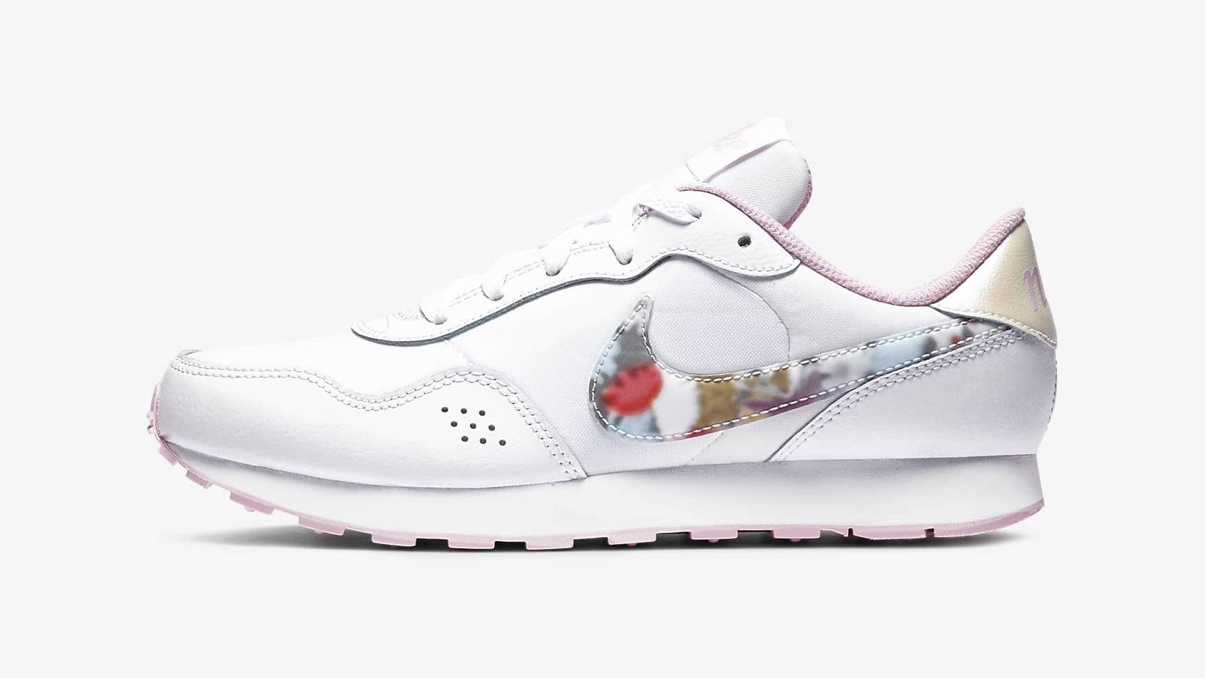 Nike MD Valiant GS White Pink