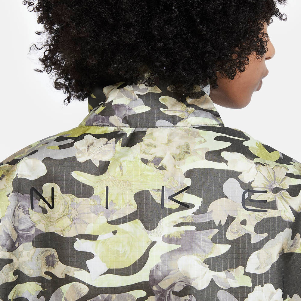 Nike Sportswear Floral Camo Woven Jacket