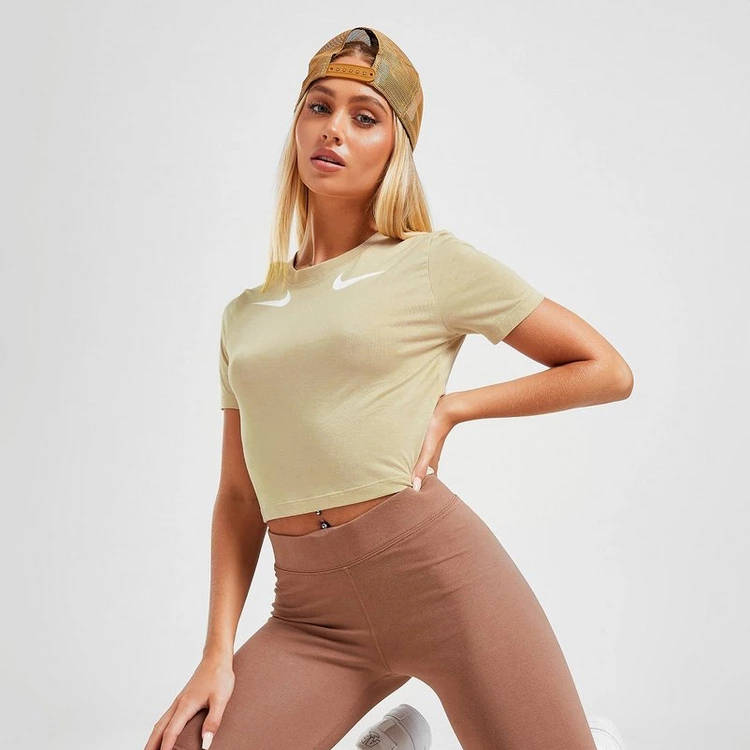 Nike Sportswear Swoosh Crop T-Shirt