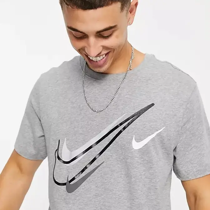 nike hangtag swoosh tee