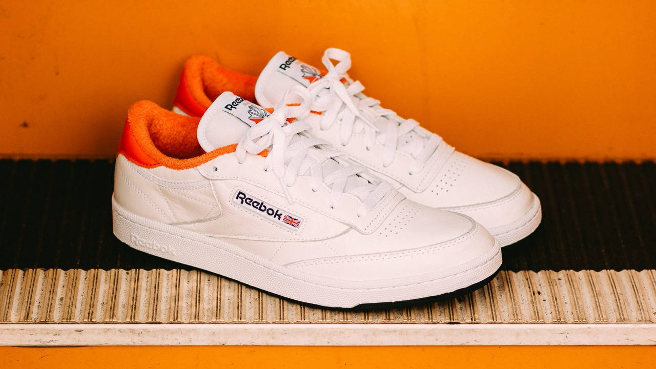 Reebok club c 85 trainers in white & pink