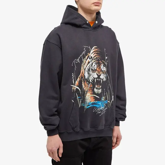 Represent Welcome To The Jungle Hoodie | Where To Buy | m04283-171 ...
