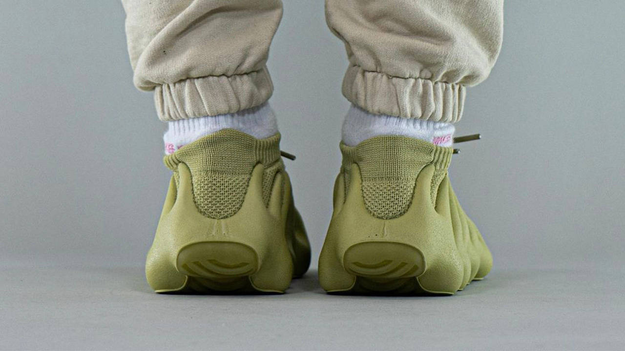 Yeezy 450 "Resin"