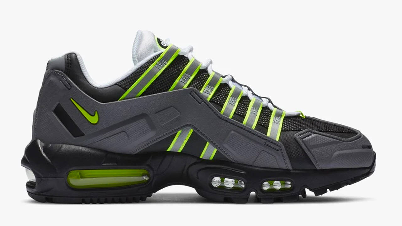 The Sneakersnstuff Sale Is One of the Hottest We've Seen in a While!