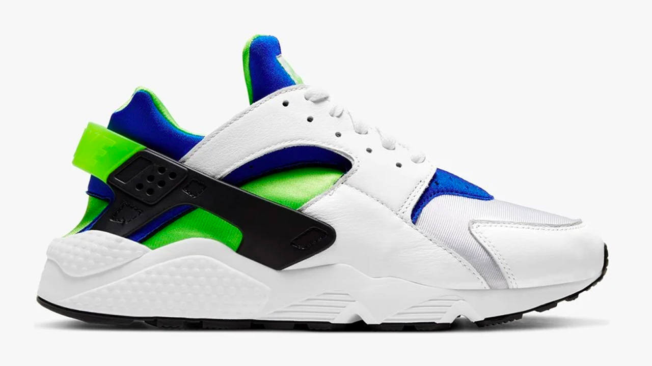 The Sneakersnstuff Sale Is One of the Hottest We've Seen in a While!