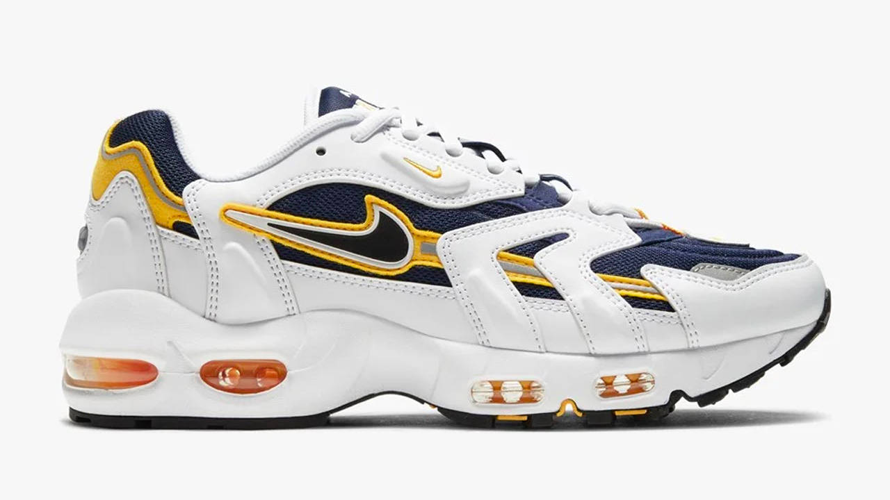 The Sneakersnstuff Sale Is One of the Hottest We've Seen in a While!