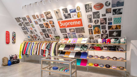 Supreme FW21 Will Release at Dover Street Market Locations Supreme FW21 Will Release at Dover Street Market Locations