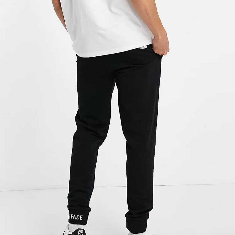 The North Face Zumu Joggers - Black | The Sole Supplier