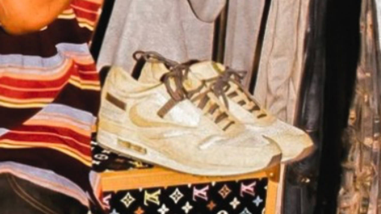 travis scott air max 1 2