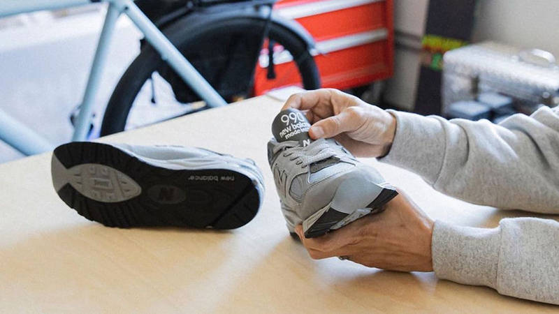 WTAPS x New Balance 990v2 Grey M990WT2 Front