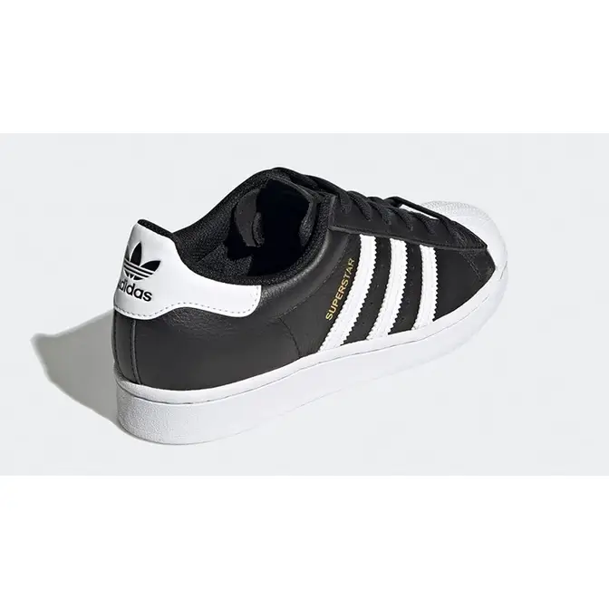 Adidas superstar outlet white black tongue