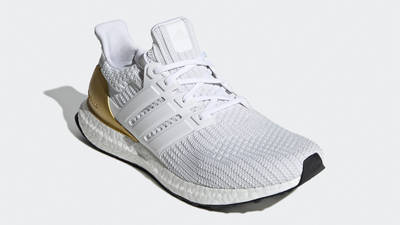 adidas Ultra Boost 4.0 DNA White Gold Metallic Front