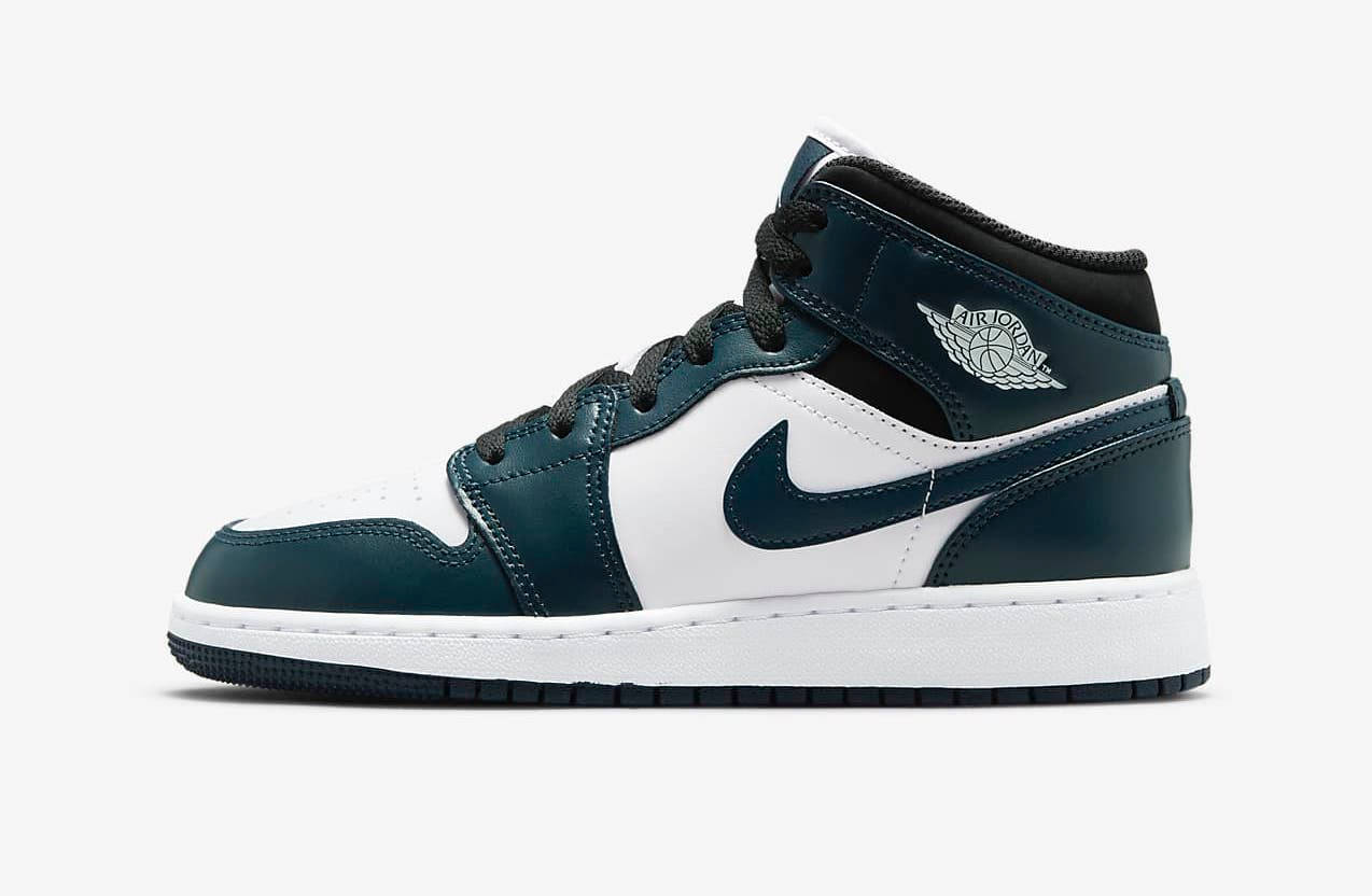 Air Jordan 1 Mid Armoury Navy White