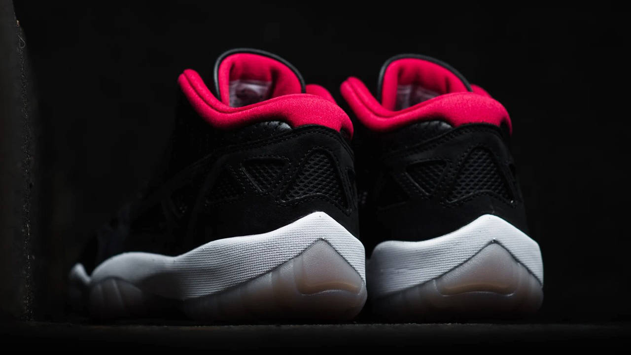 jordan 11 low ie bred 1996