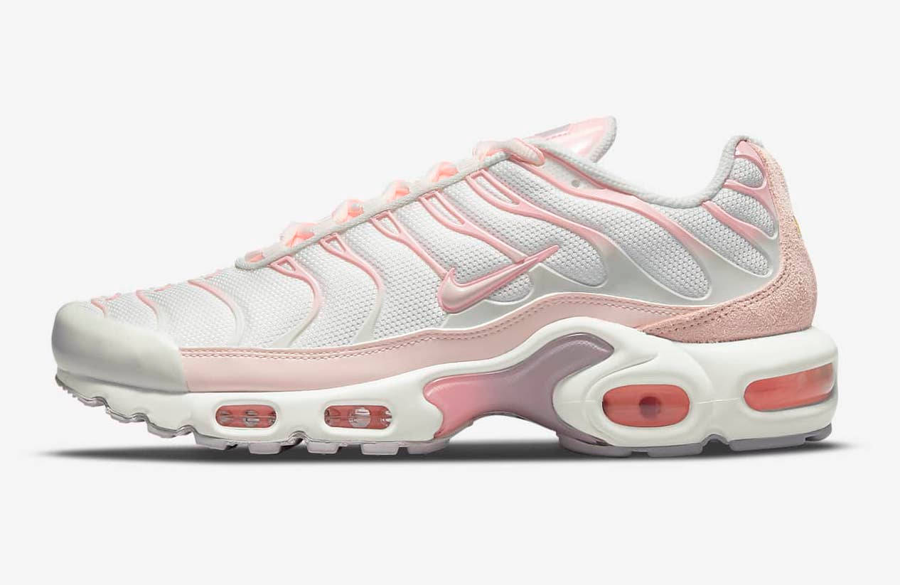 air max plus pink white