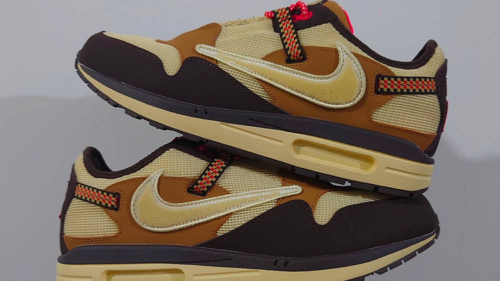 Image via sneakerjamz_new Travis Scott x Nike Air Max 1