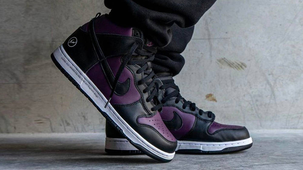 Image via yankeekicks You Can Still Cop These Must-Have Nike Dunks For Retail Right Here!
