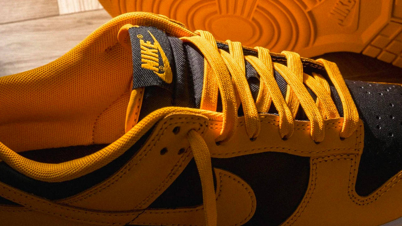 Nike Dunk Low "Goldenrod"
