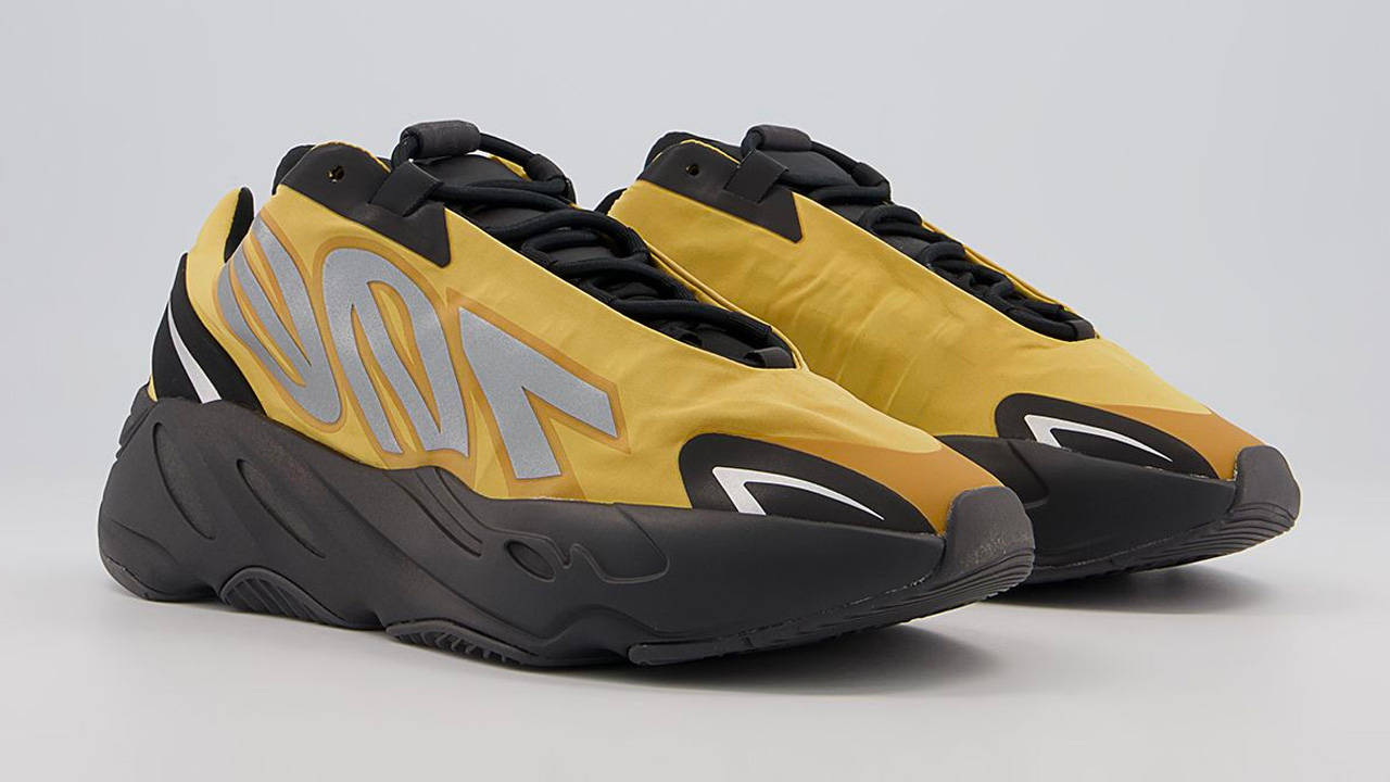 Yeezy Boost 700 MNVN "Honey Flux"
