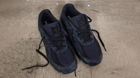 Your Best Look Yet at the JJJJound x New Balance 990v4 "Navy" Your Best Look Yet at the JJJJound x New Balance 990v4 "Navy"