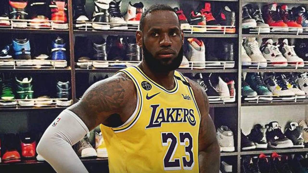lebron james nike