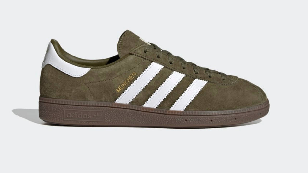 Munchen_Shoes_Green_GX8659_01_standard