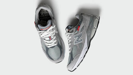 The New Balance 990v3 "Made 990" Arrives In a Traditional Grey Colourway The New Balance 990v3 "Made 990" Arrives In a Traditional Grey Colourway