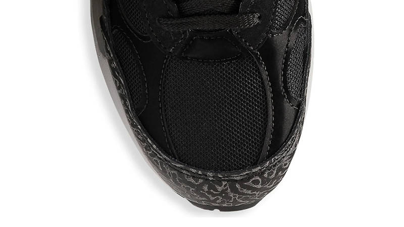 New Balance 992 Mix Media Closeup
