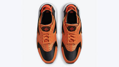 Nike Air Huarache Toadstool Orange DO6694-800 middle