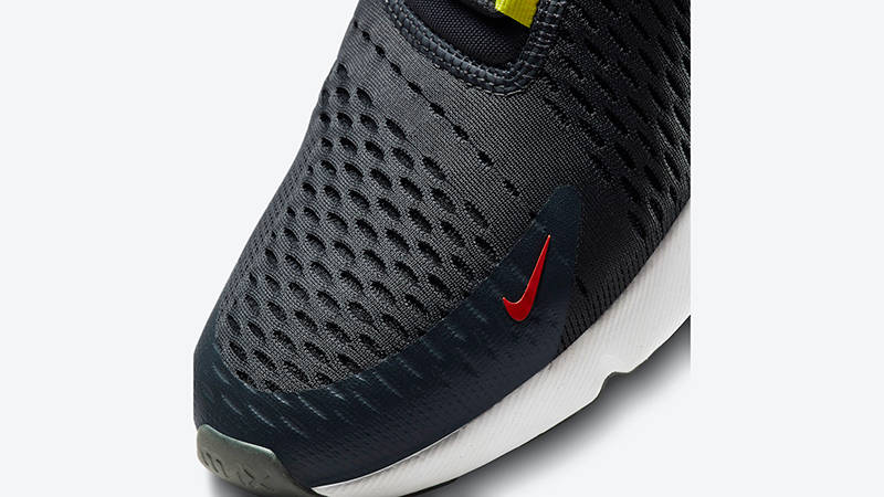 Nike Air Max 270 Go The Extra Smile