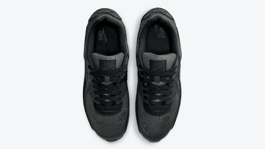 Nike Air Max 90 Triple Black Middle