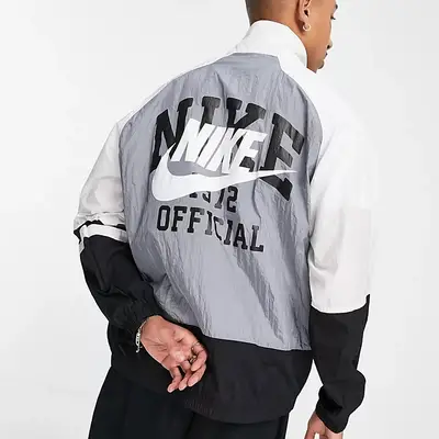 Nike windbreaker with back print in black shop