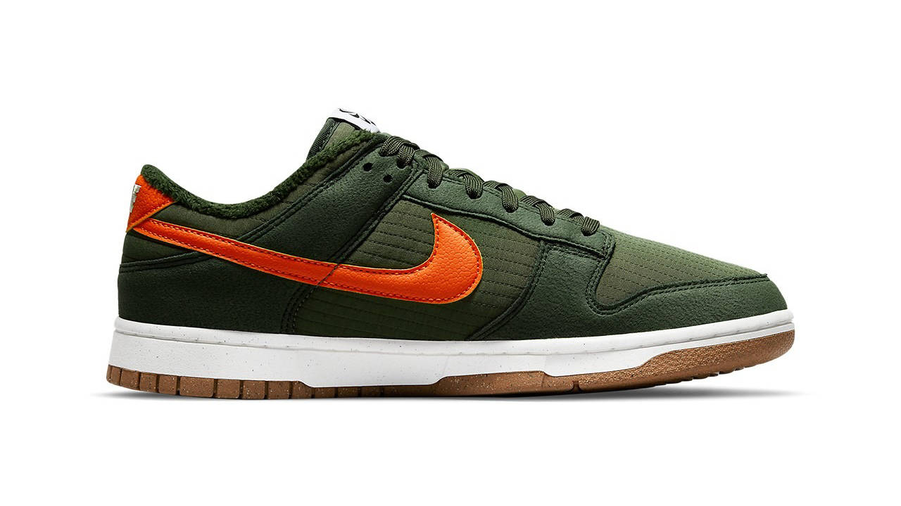 Official Images of the Nike Dunk Low "Toasty Sequoia" Are Live