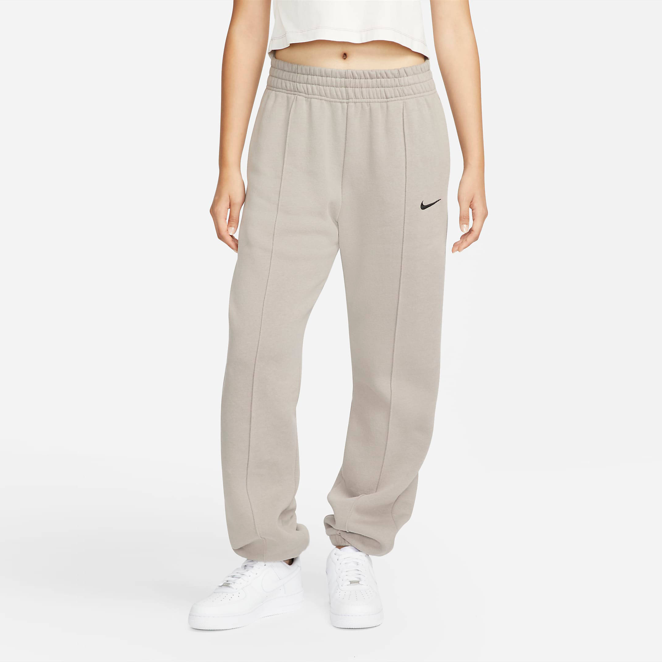 Nike Sportswear Collection Essentials Trousers