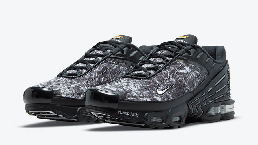 Nike TN Air Max Plus 3 Black Graphic DO6386-001 front