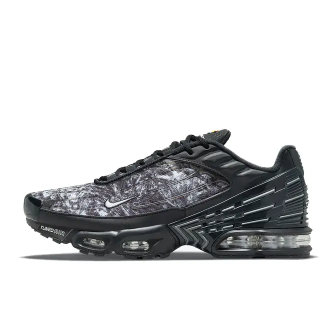 Nike TN Air Max Plus 3 Black Graphic | Where To Buy | DO6386-001 | The ...