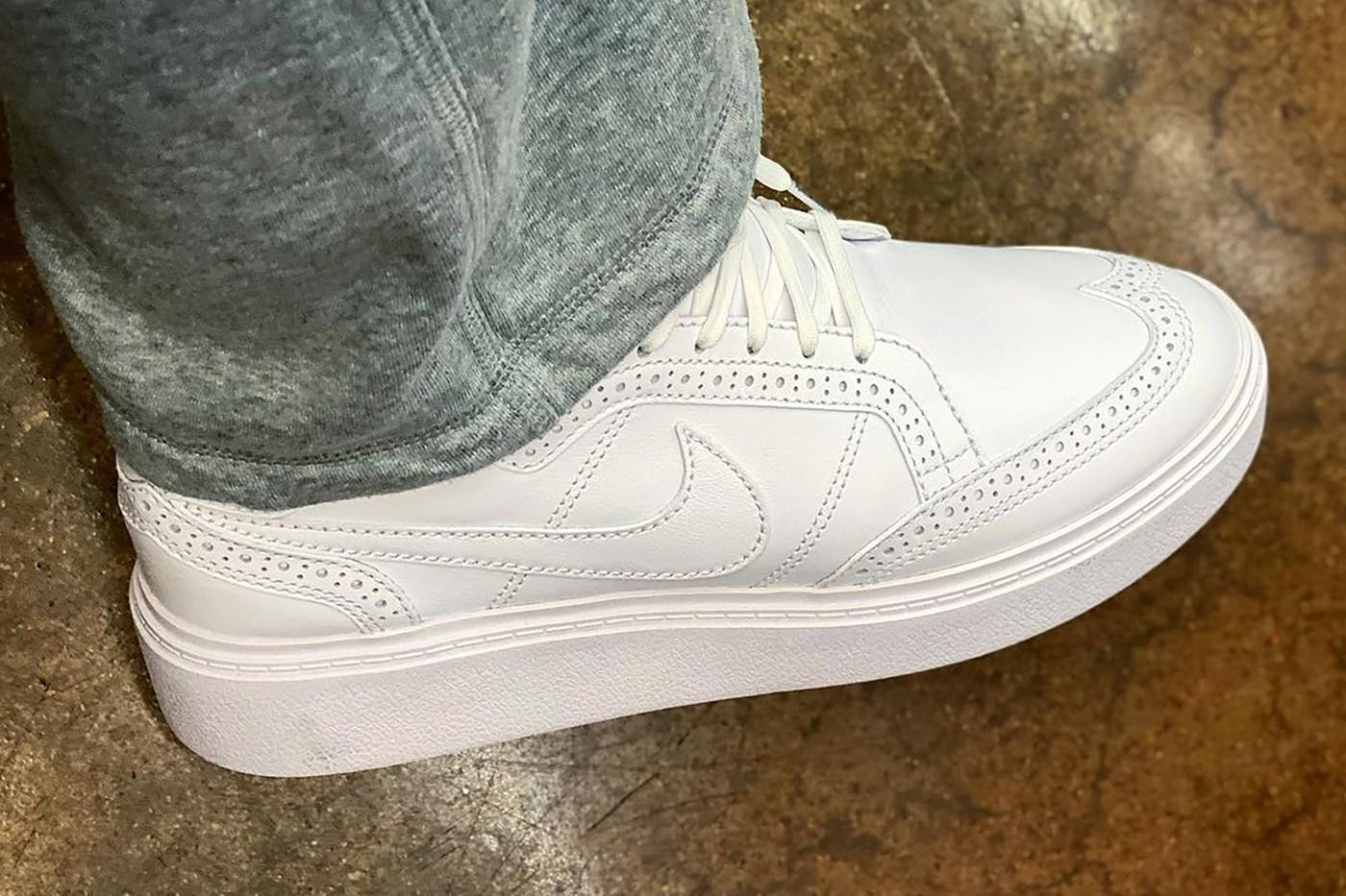 PEACEMINUSONE x Nike Kwondo 1